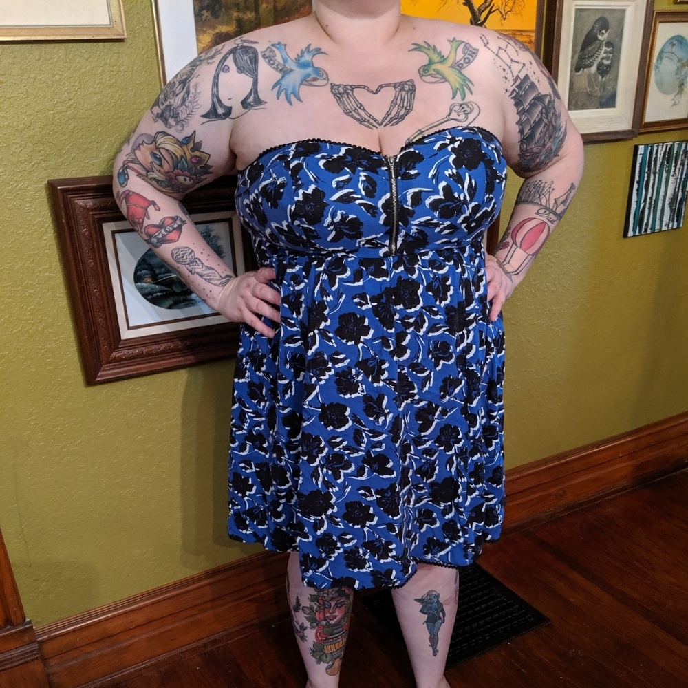 FLORAL PRINT ZIP FRONT BUSTIER DRESS